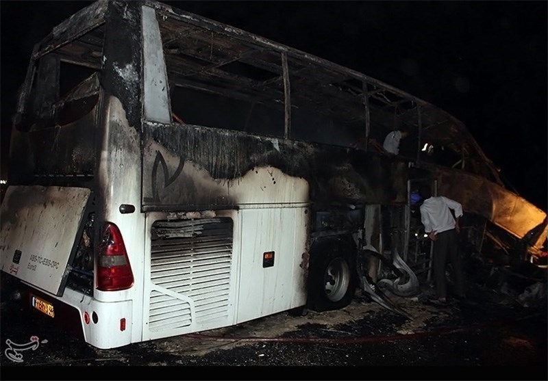 ۳ کشته و ۳۹ مصدوم در حادثه واژگونی اتوبوس در محور شهرضا- اصفهان