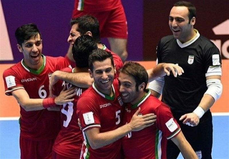 ادامه افتخارآفرینی تیم ملی فوتسال با صعود به نیمه‌نهایی/ پاراگوئه هم مقابل ایران زانو زد